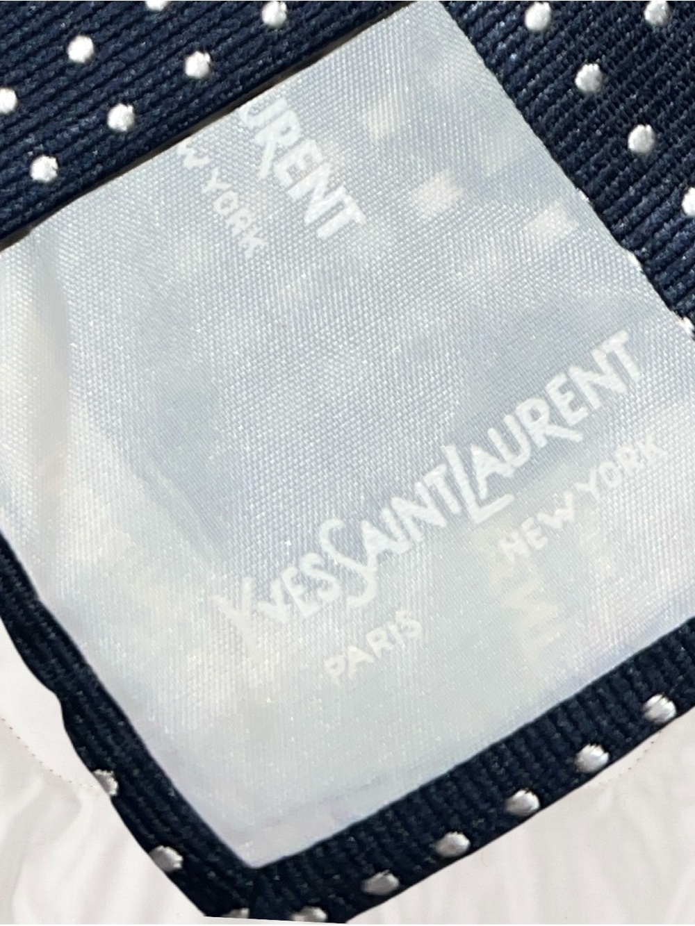 Yves Saint Laurent Mens Designer  Classic Navy Blue White Polka Dots Tie Logo - Picture 5 of 6